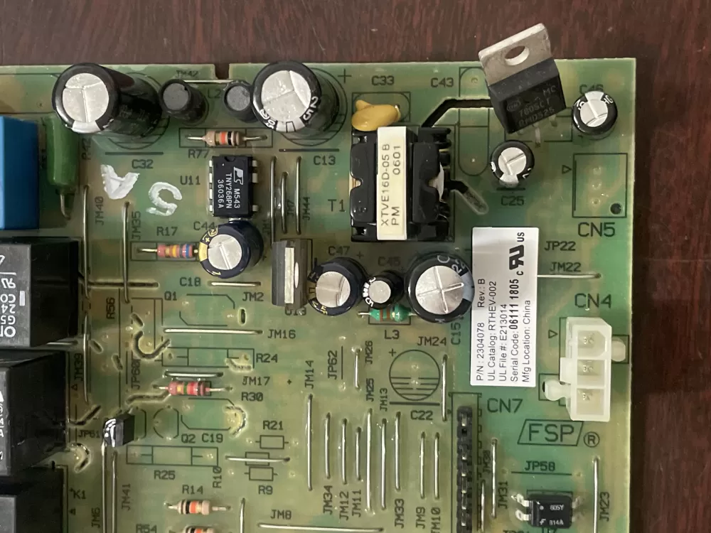 Whirlpool  Kenmore WPW10135091 2304078 6105031 Refrigerator Control Board