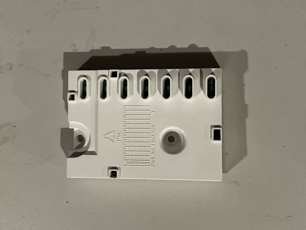 Electrolux EL1345529 A 1345529A Washer Control Board AZ31280 | Wm231
