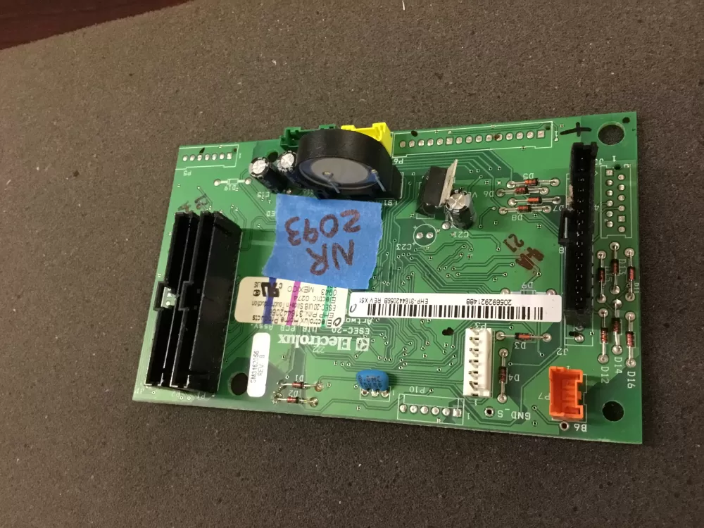 Frigidaire 316442053  7316575420 Range Control Board
