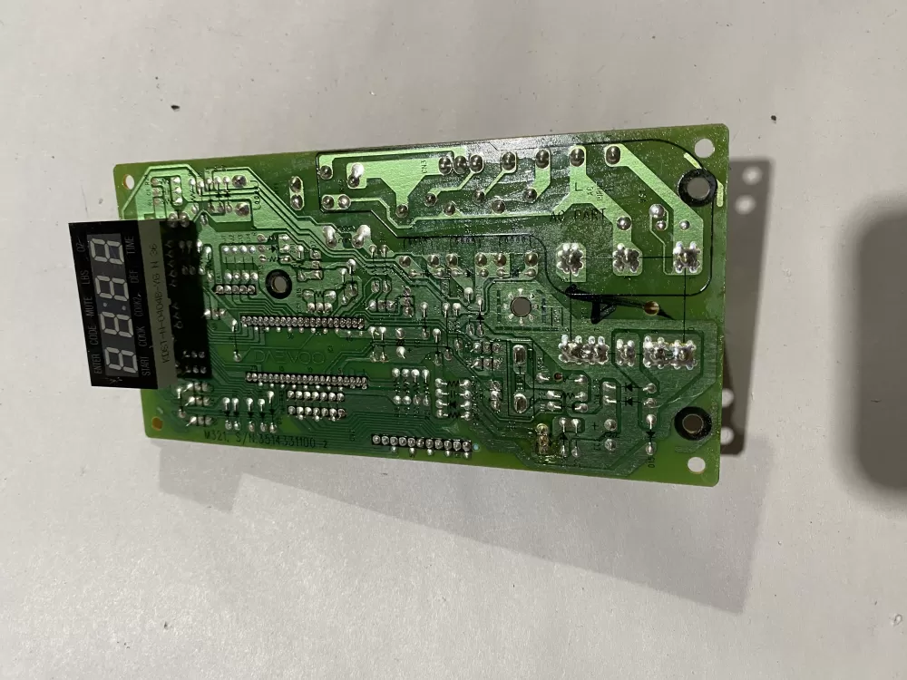 Magic Chef 3514331100-2 Microwave Control Board  AZ140269 | BK2382