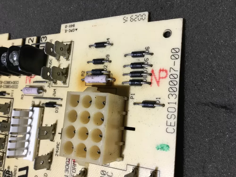 Carrier Bryant CES0130007 00 Furnace Control Board AZ105344 | NR383