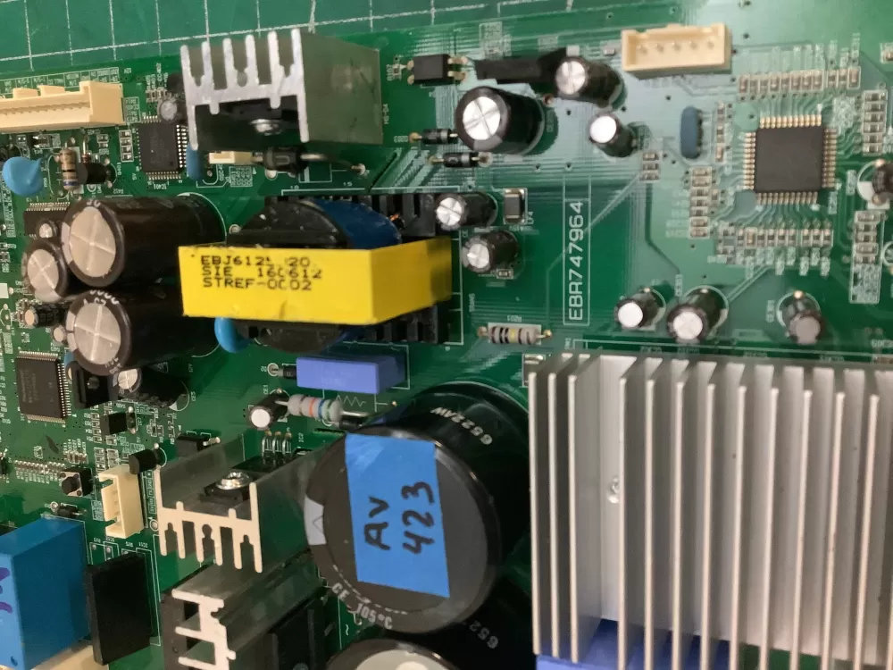 LG Kenmore EBR74796440 Refrigerator Control Board AZ218358 | ARV423