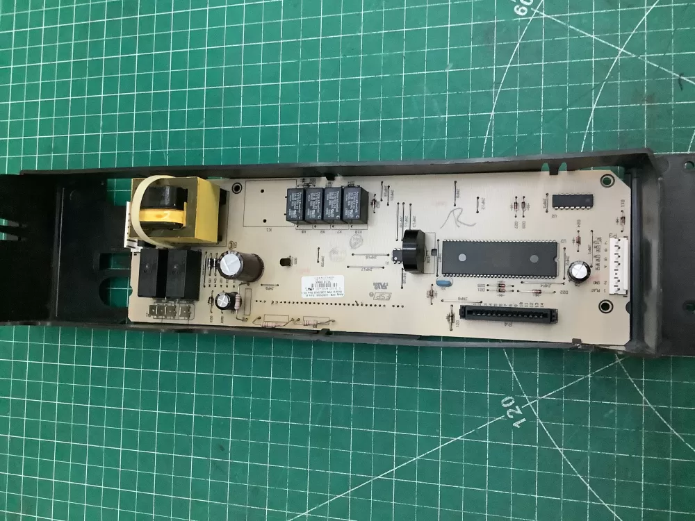 Whirlpool WP8302994 Range Oven Control Board AZ218333 | ARV558
