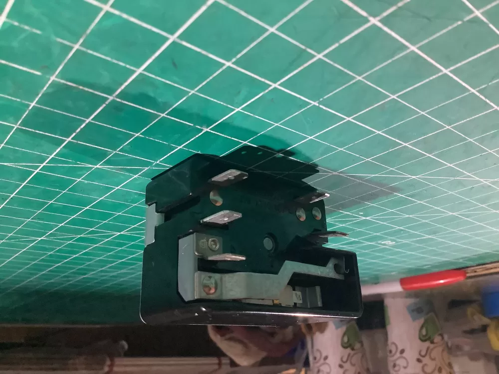 Whirlpool 7403P373-60 Range Stove Infinite Switch Control AZ136167 | SL253