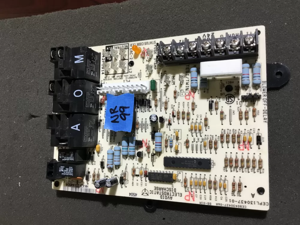 Carrier HK42FZ014 CEPL130437-01 Circuit Board AZ95321 | NR99