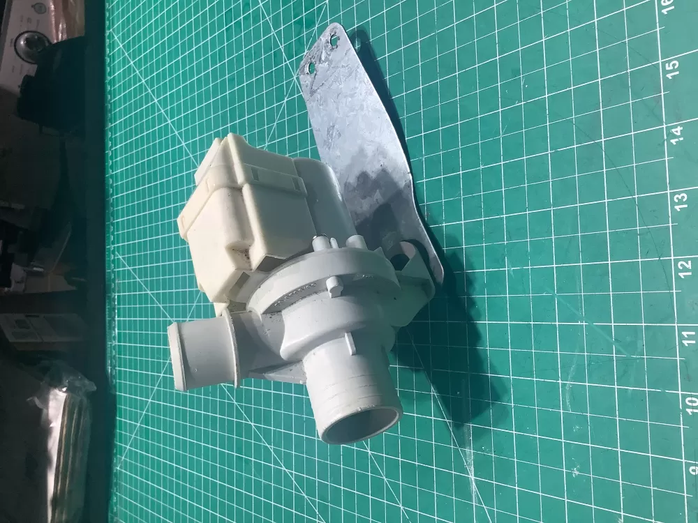 GE Hotpoint Samsung 175D3834P004 Washer Drain Pump AZ142582 | SL278