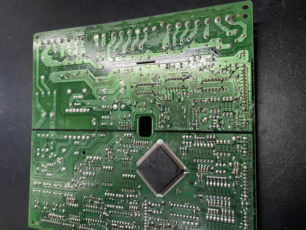 Samsung DA92-00484D Refrigerator Control Board AZ23020 | BK845