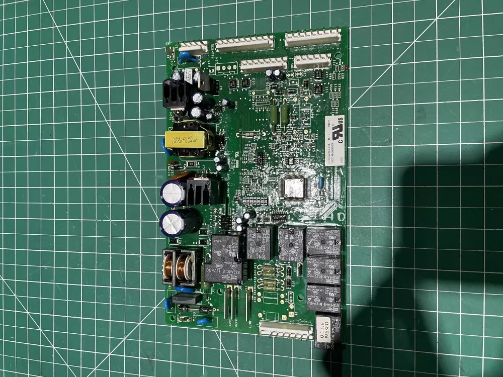 GE Hotpoint 200D4850G013 EBX1069P005 Refrigerator Control Board