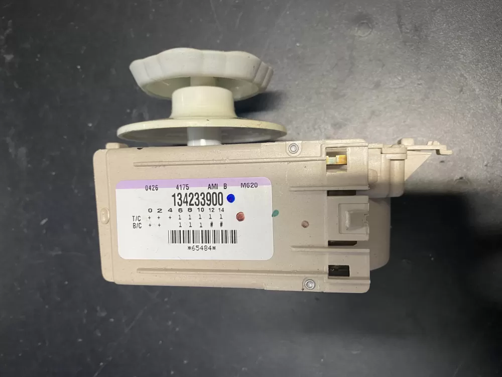 Frigidaire 134233900 M620 Washer Timer