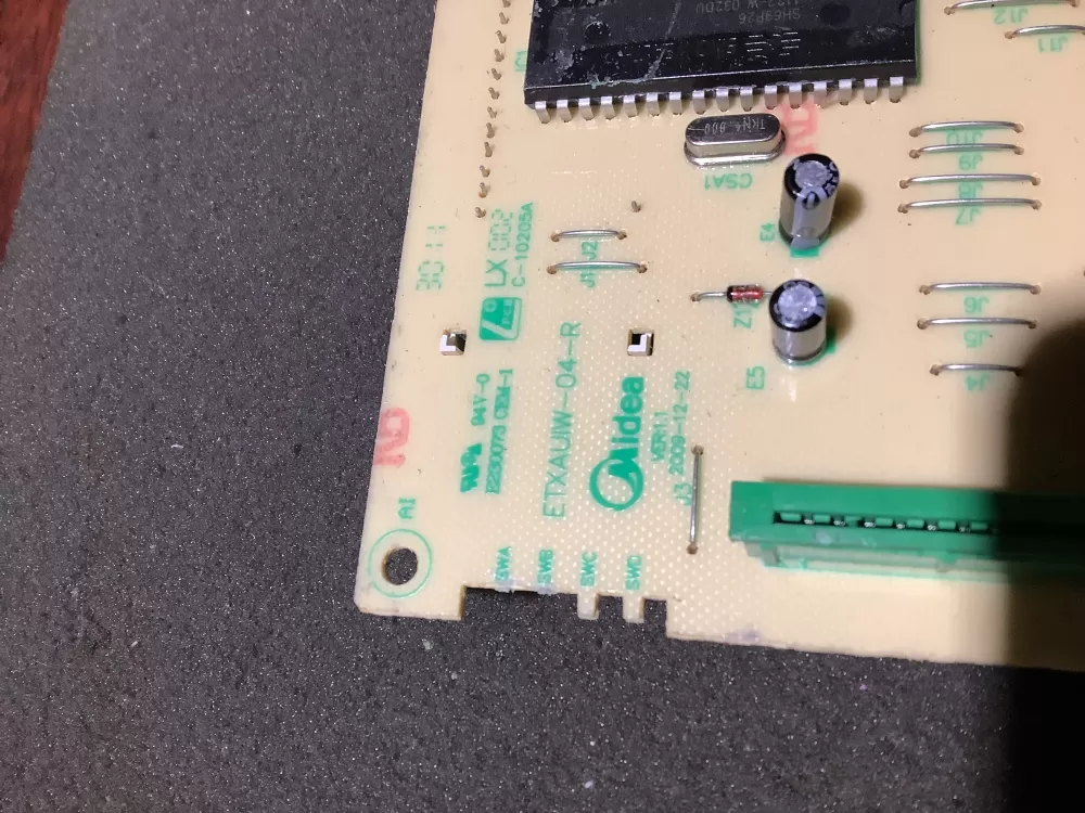 Emerson E230073 Microwave Control Board AZ126865 | NR2294