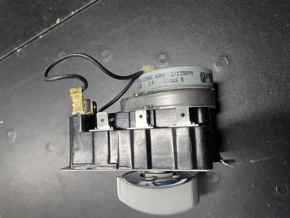 GE 212D1233P013 WE4M365 Dryer Timer AZ9146 | BK856