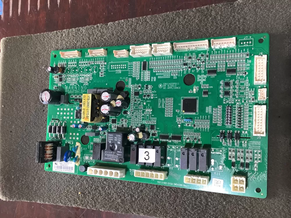 GE 197D8513G101 70213160102GA Refrigerator Control Board