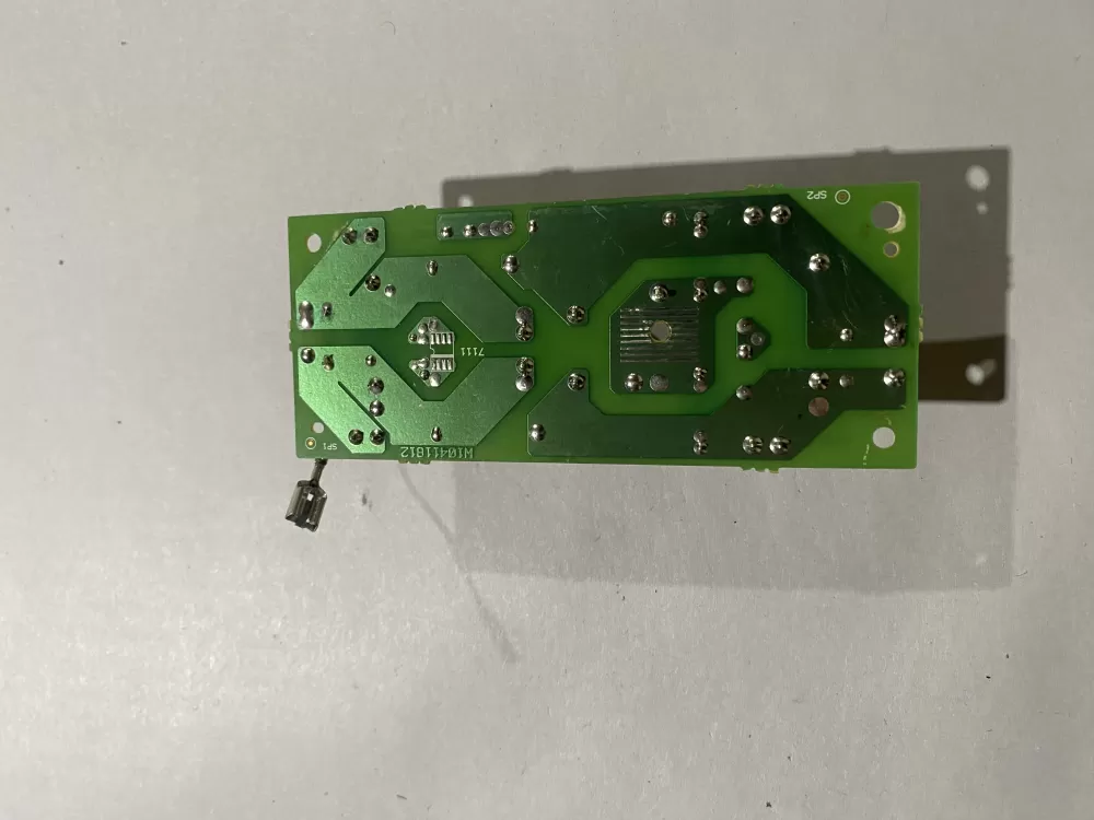 Maytag W11398764 Oven Control Board Noise Filter AZ191979 | BK2125