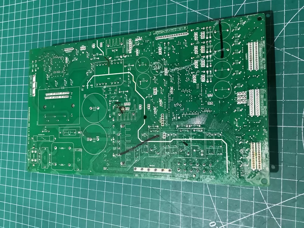 LG EBR74796437 Refrigerator Control Board AZ195379 | AR1257