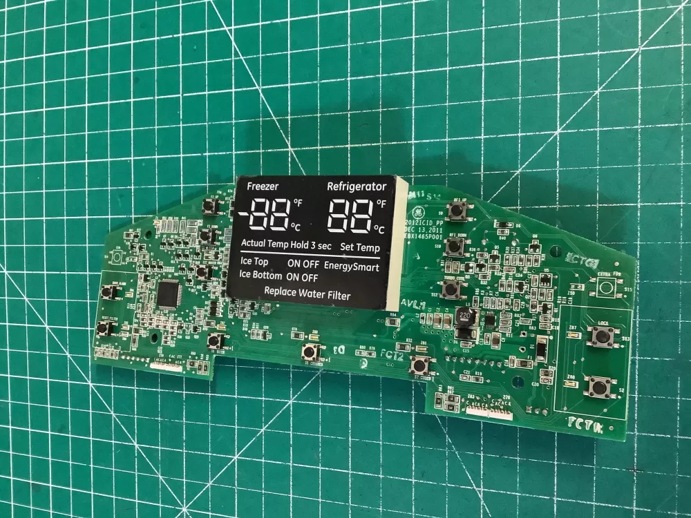 GE  197D8540G001 Refrigerator Control Board French Door Dispenser