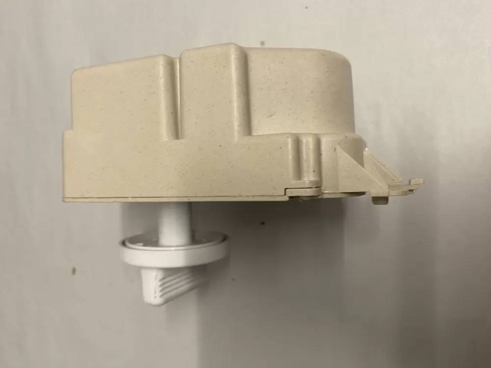 Frigidaire GE 131758600A Washer Timer AZ224953 | BK1666
