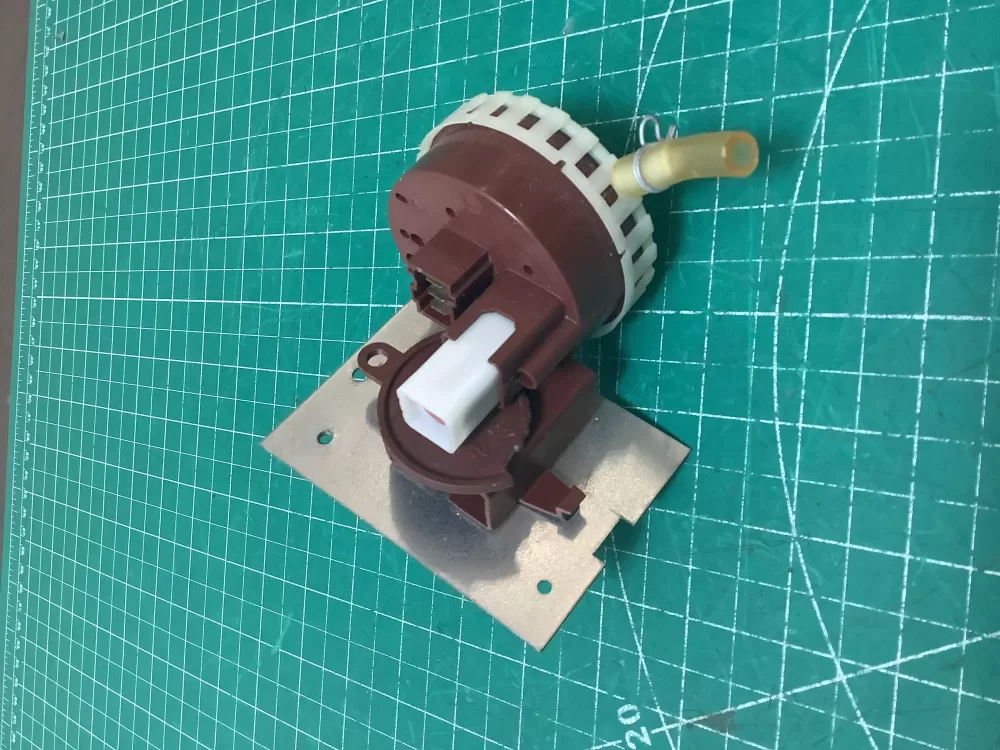 Maytag  Whirlpool  Amana WPY2201474 Washer Pressure Switch