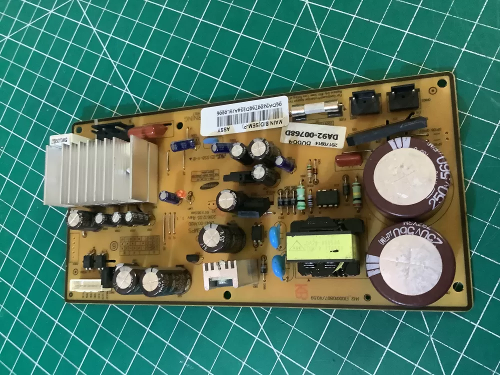 Samsung DA92 00768D Refrigerator Control Board Inverter AZ192381 | AR250