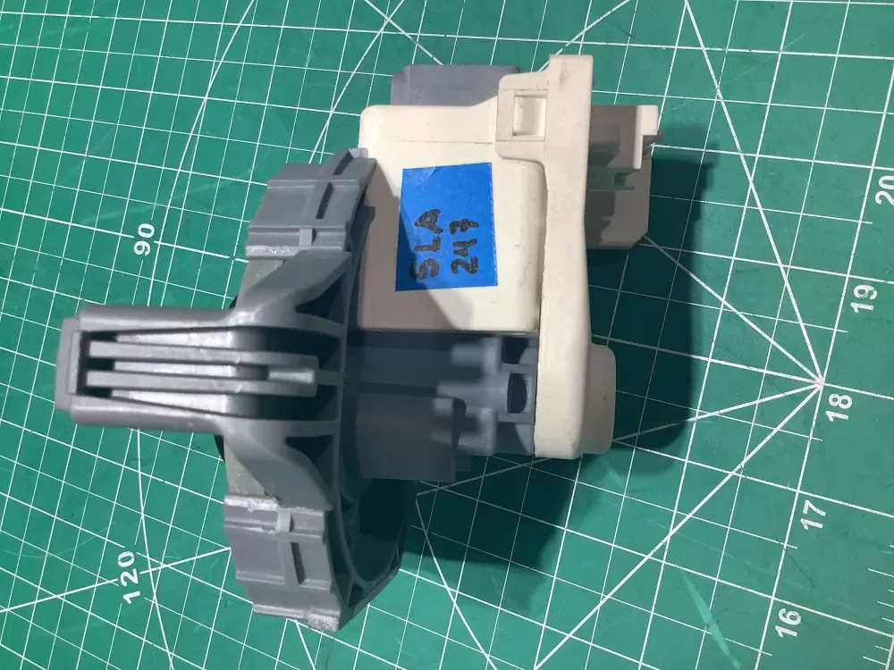 Whirlpool W11084656 W10805387 Dishwasher Circulation Pump Motor AZ168847 | SL247