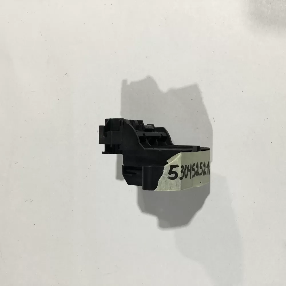 Westinghouse 154543901 Dishwasher Door Latch AZ61218 | SL9