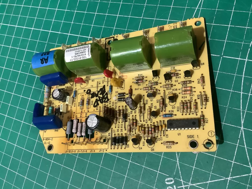 Whirlpool W10331686 100-1323-02 Range Oven Spark Module AZ190359 | AR322