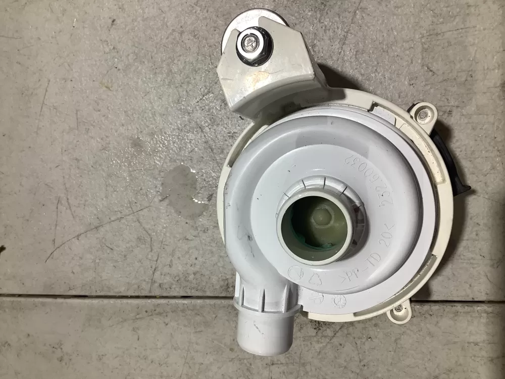 Bosch 243993 Dishwasher Main Water Pump Motor AZ107734 | SL129