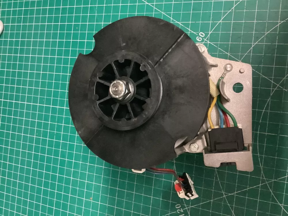 GE 290D1391P002 Washer Motor