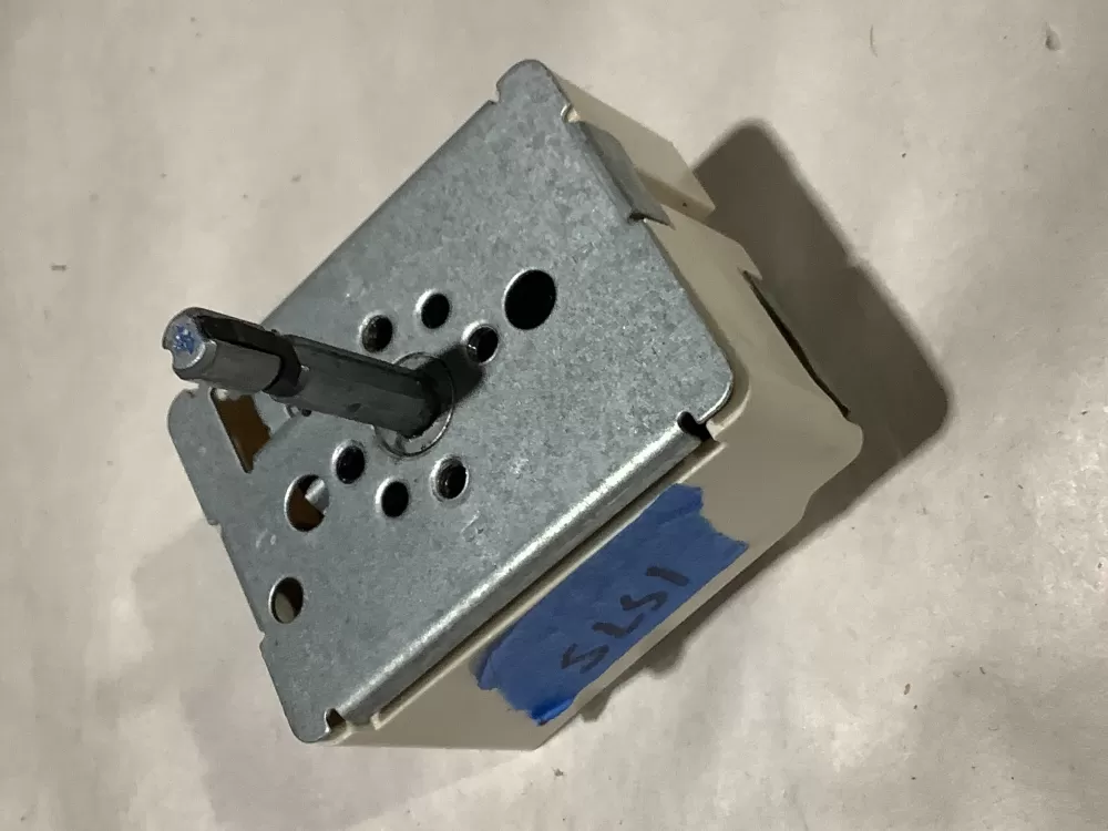 Samsung DC44 01009A Range Switch AZ106499 | Sl51