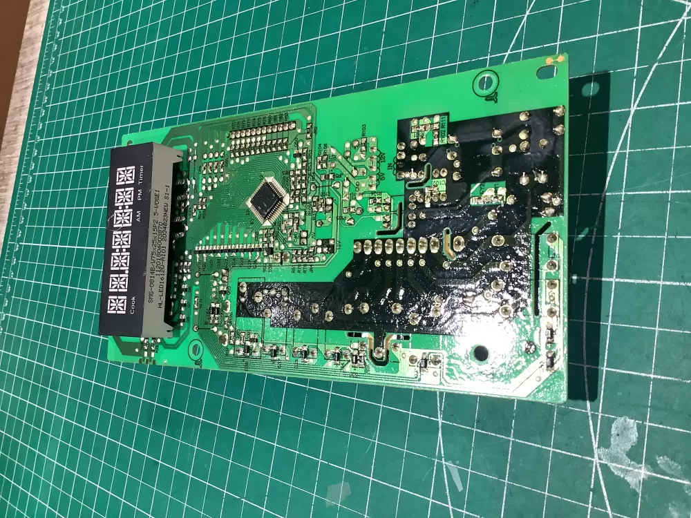 GE MD12001LB EMLAAGE-04-K 17170000008243 Microwave Control #