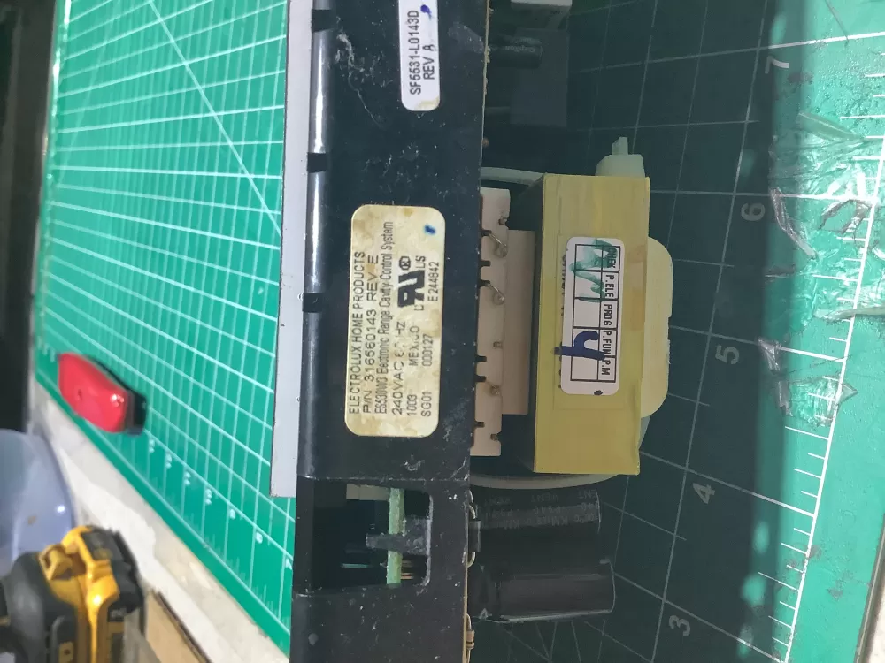 Frigidaire 316560163 316560143 Oven Control Board