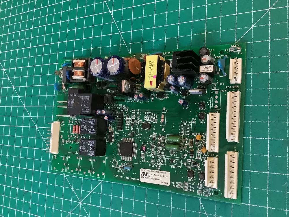 GE  Hotpoint 200D4860G015 EBX1069P005 Refrigerator Control Board