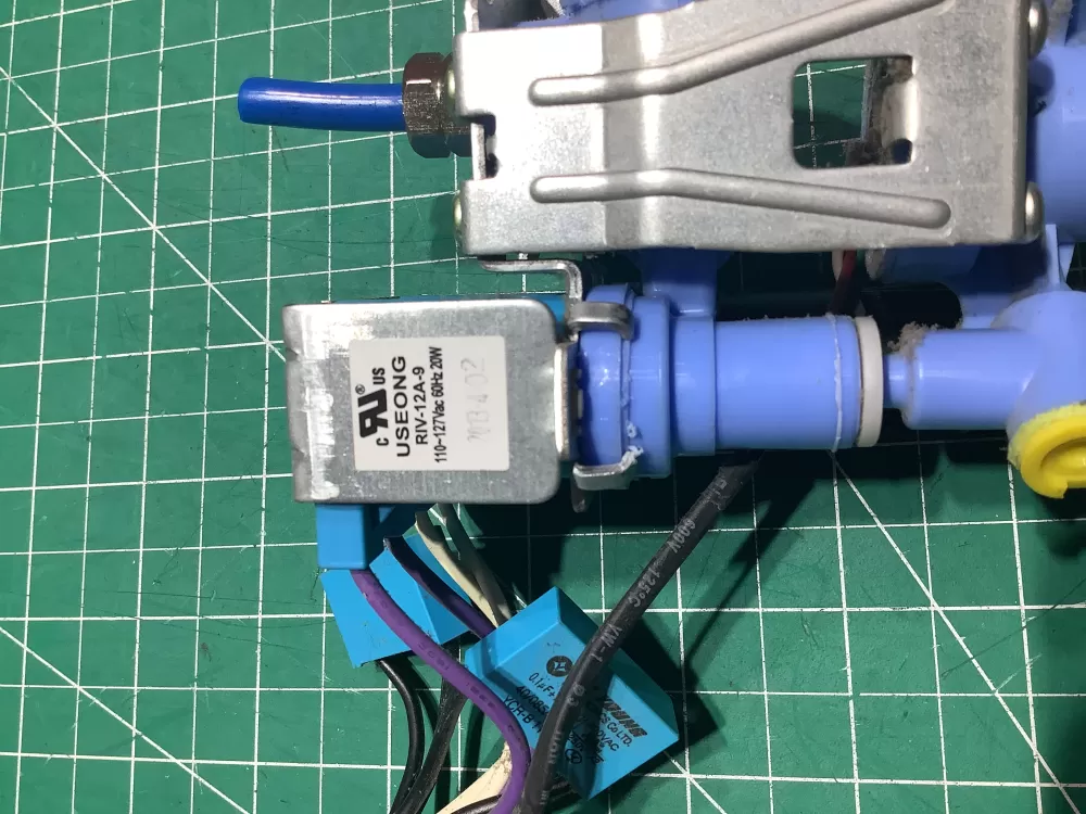Samsung RIV-12A-9 Refrigerator Water Inlet Valve AZ144899 | SL272
