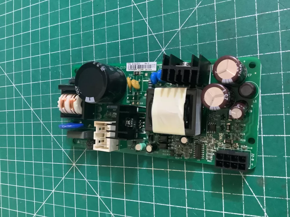 Whirlpool KitchenAid W10624574 Refrigerator Control Board AZ171776 | NR392