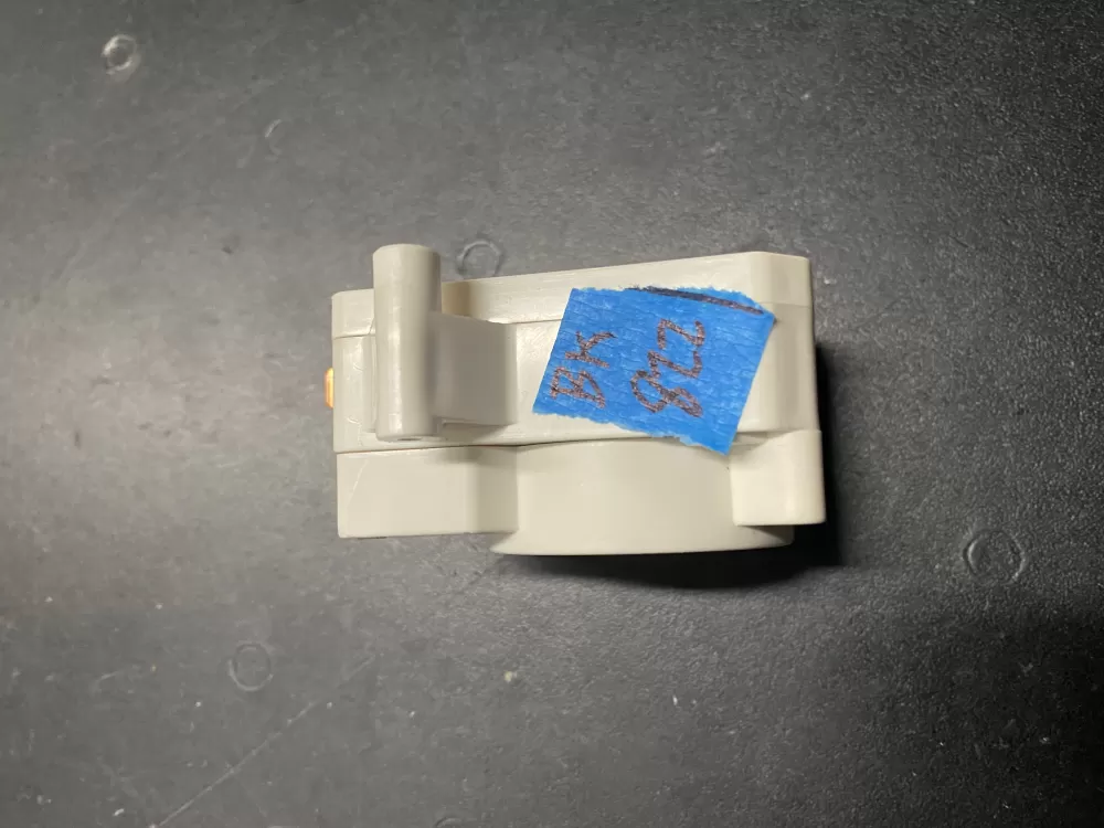 Kenmore Hotpoint AP2061751 Refrigerator Defrost Timer AZ16480 | BK822