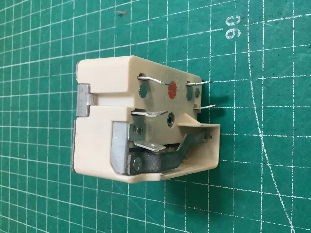 GE Hotpoint Wb24t10029 Range Switch Infinite AZ220714 | SLA145