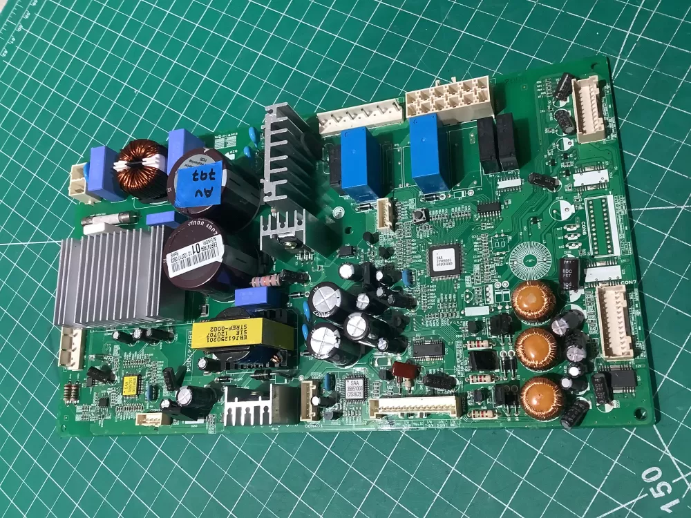 LG EBR74796401 Refrigerator Control Board AZ188542 | AV797