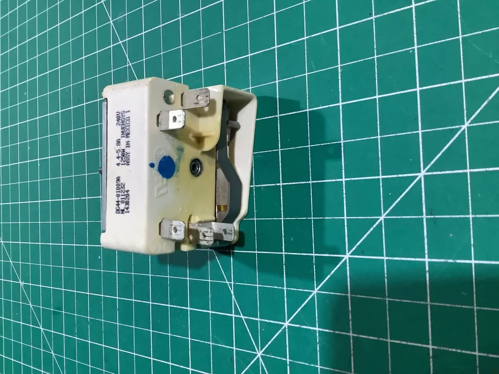 Samsung DG44 01009A PS4240807 Range Burner Control Switch AZ143387 | SL168