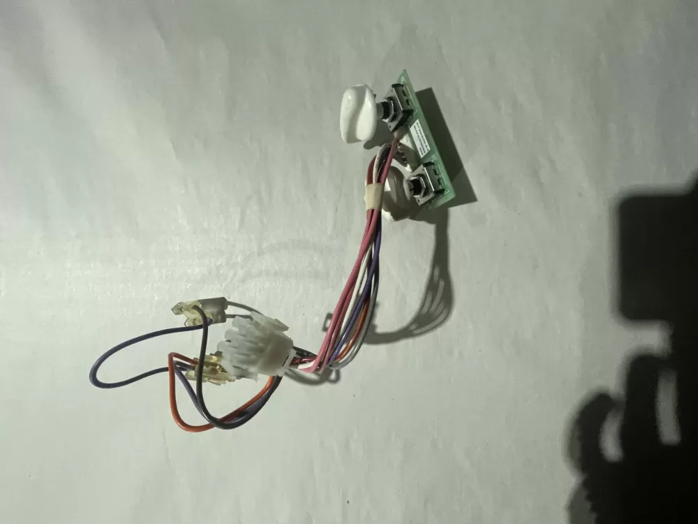 GE 197D2803G008 Refrigerator Control Board