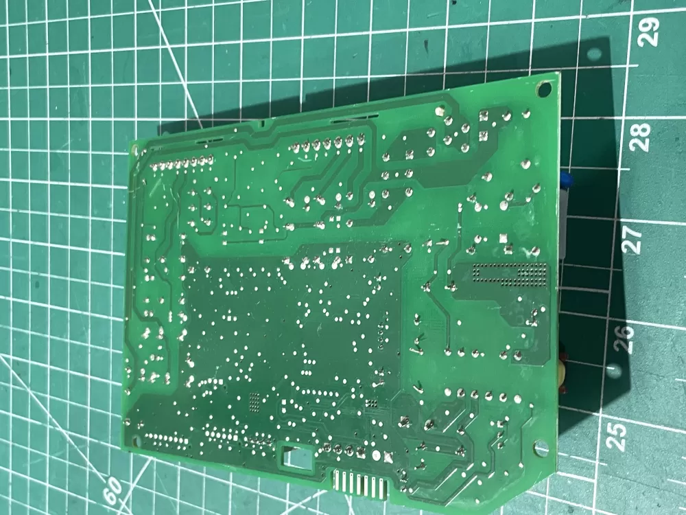 Whirlpool Maytag Kenmore W10516800 Refrigerator Control Board AZ195460 | Wm518