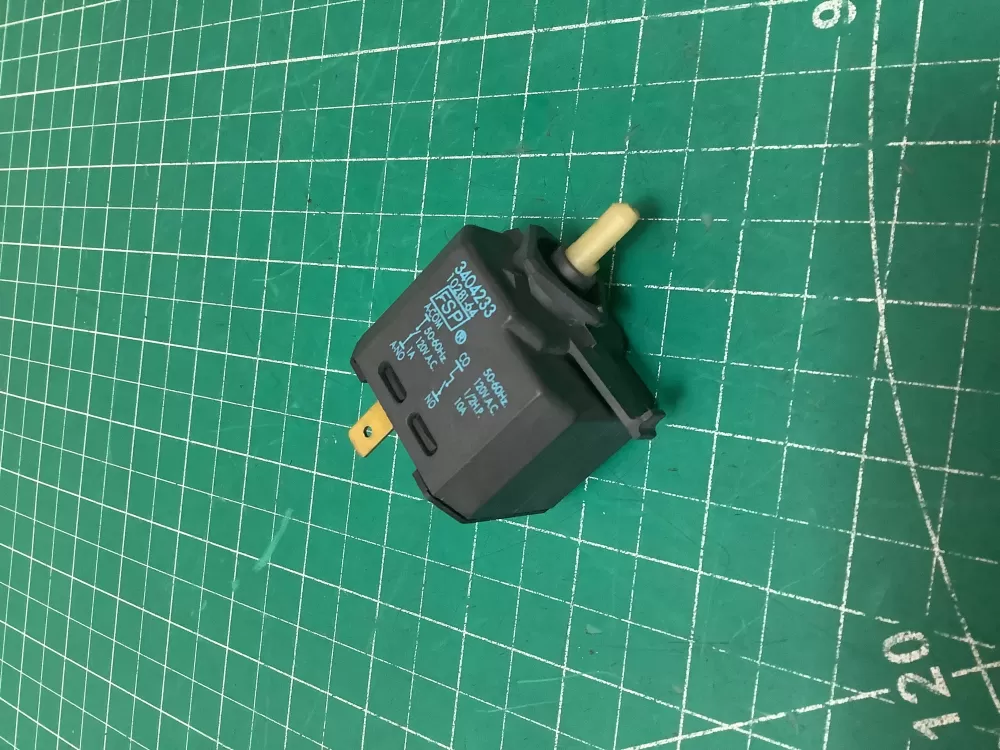 Maytag WP3404233 Dryer Crosley Inglis Start Switch AZ223439 | SLA85
