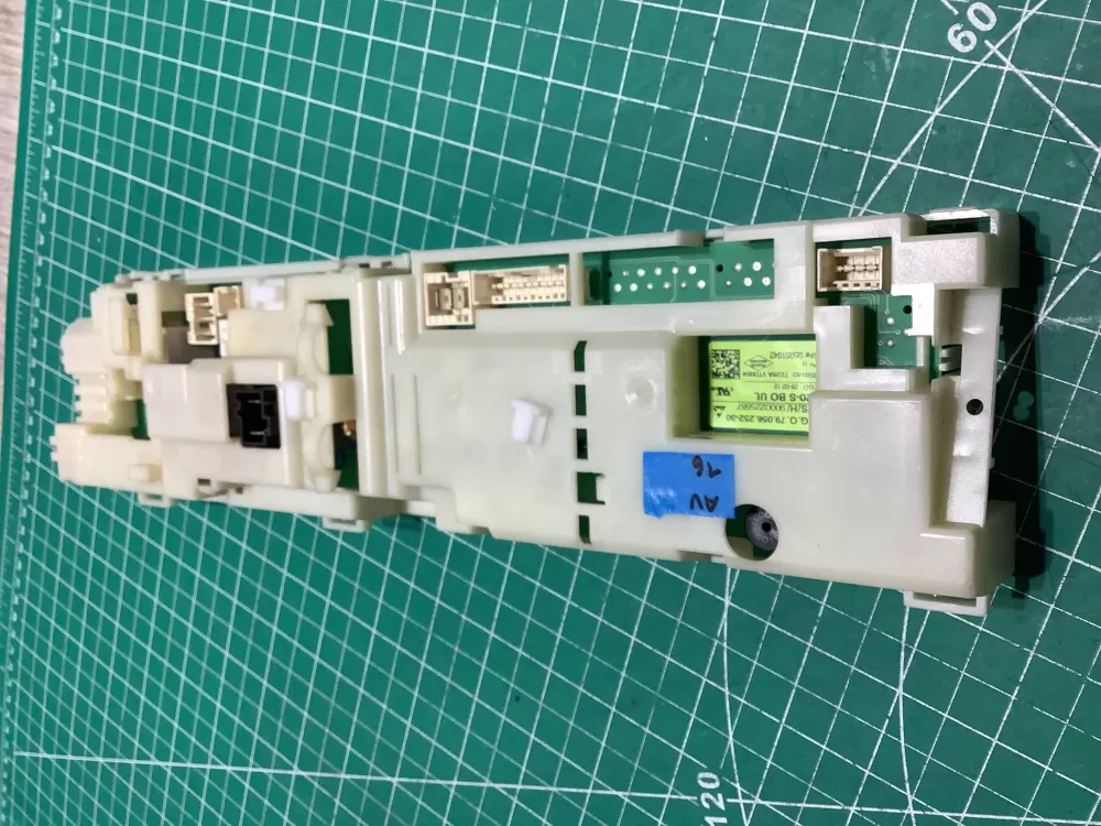 Bosch 9000225887 Dryer Control Board AZ186890 | AV16