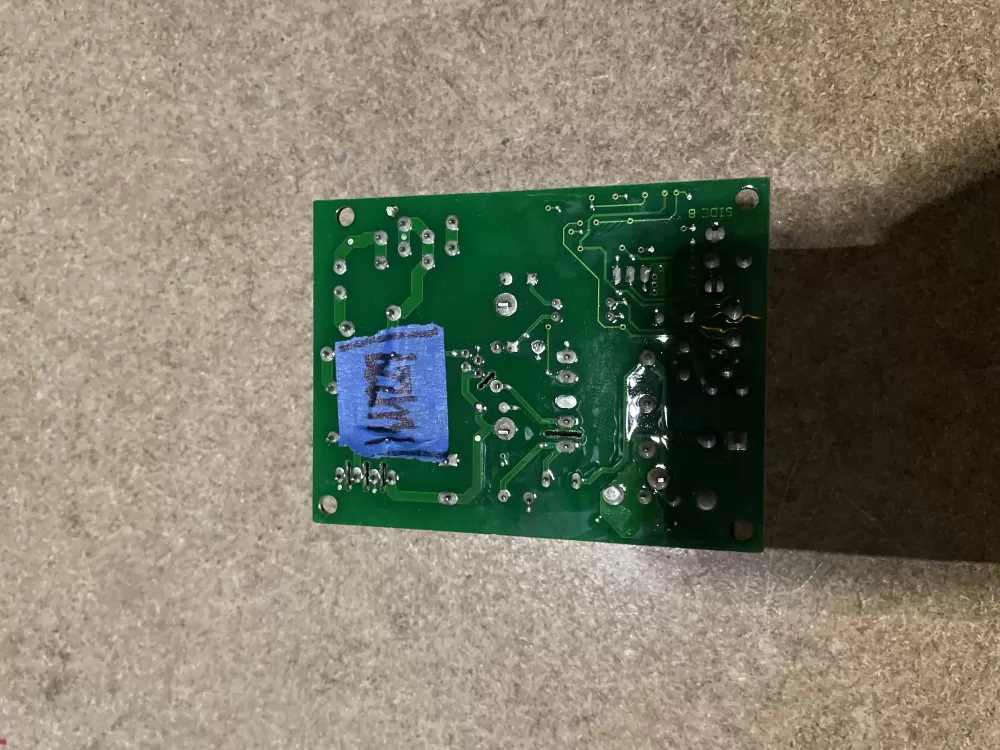 Whirlpool KitchenAid Kenmore Refrigerator Control Board AZ28493 | KM229