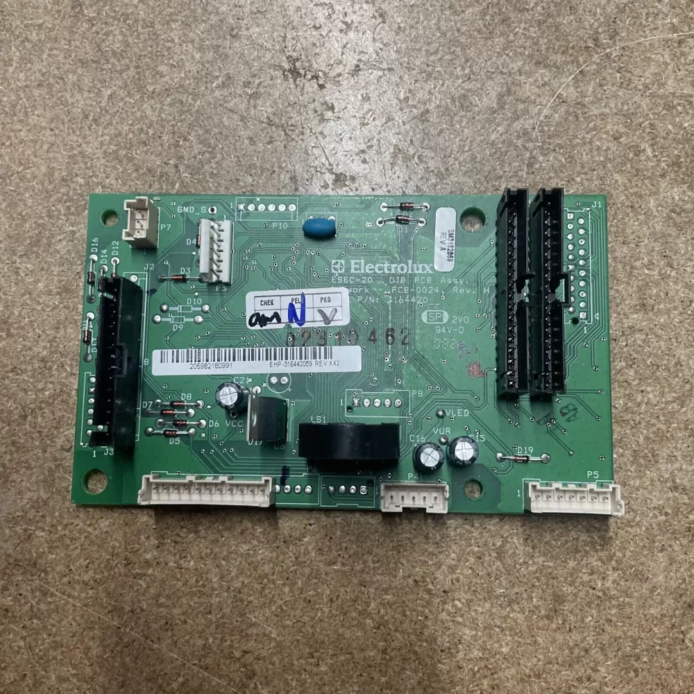 316442059 Frigidaire Range Board - Control
