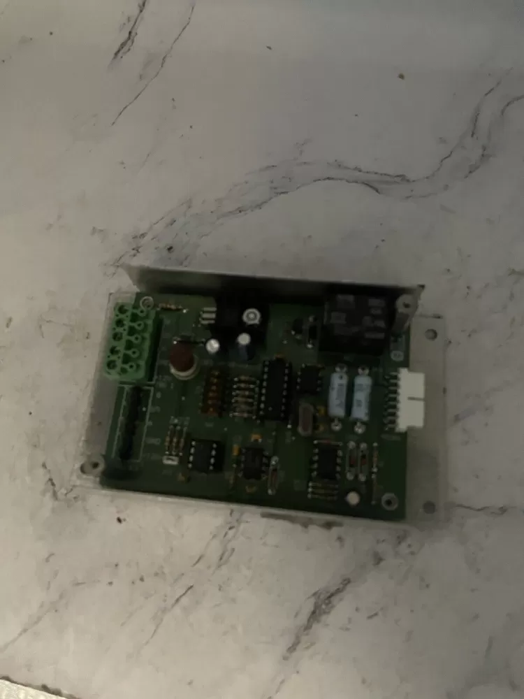000500167 Board - Control