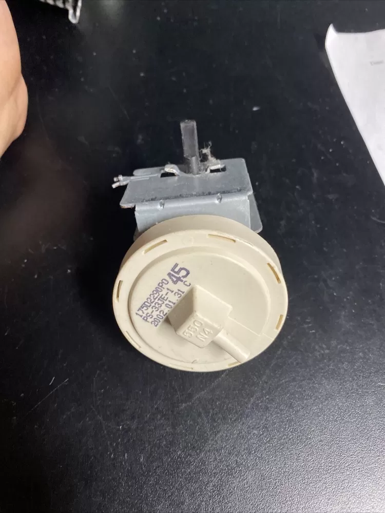 175D2290P045 GE Washer Water Level