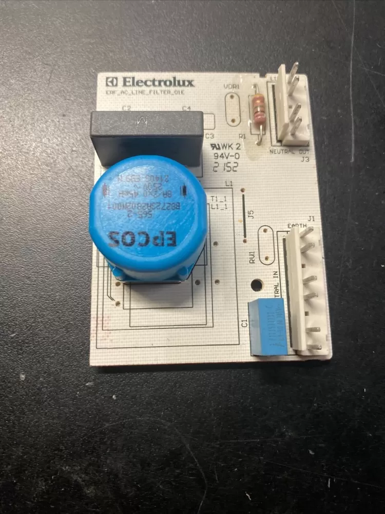 A05172504 Frigidaire Board - Control