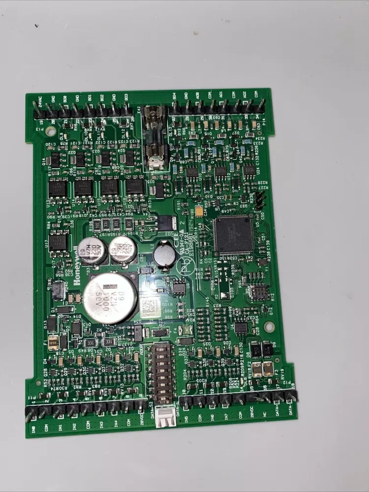 E198681 Board - Control