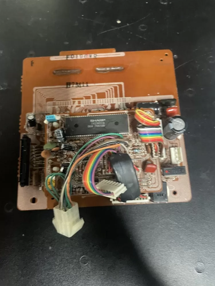 F1074YA Sharp Board - Control